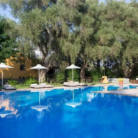 Pelecas Country Club Otel 4*
